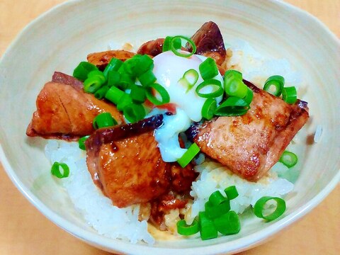 ブリの照り焼き丼